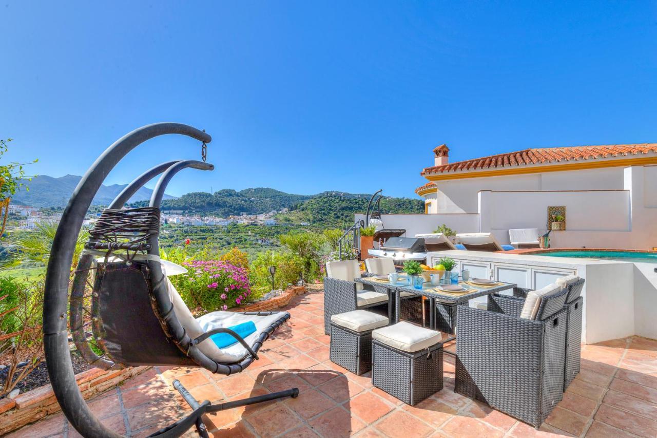 Heights Close To Marbella Monda