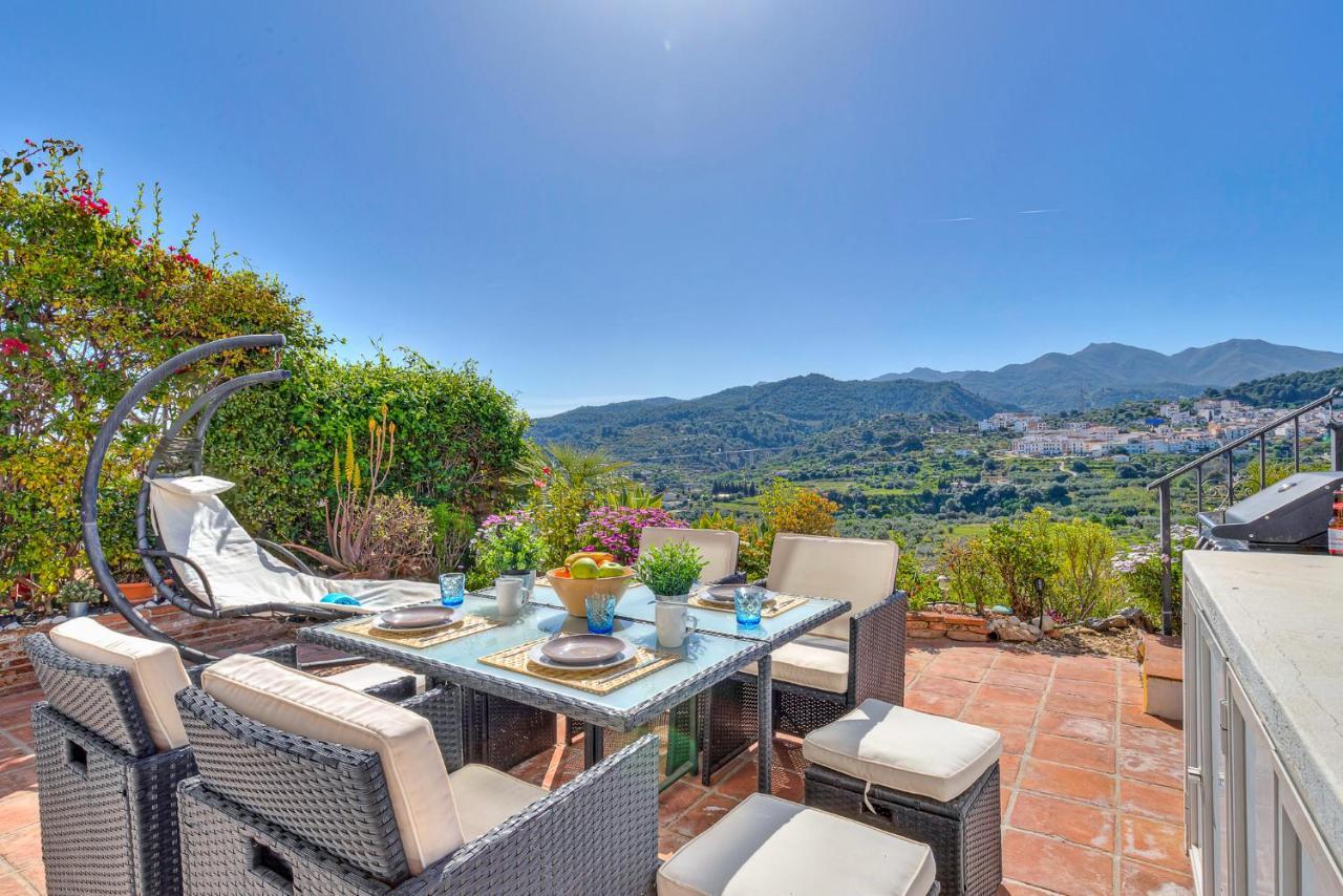 Heights Close To Marbella * Monda